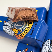 Afbeelding in Gallery-weergave laden, Chocoladereep met praliné
